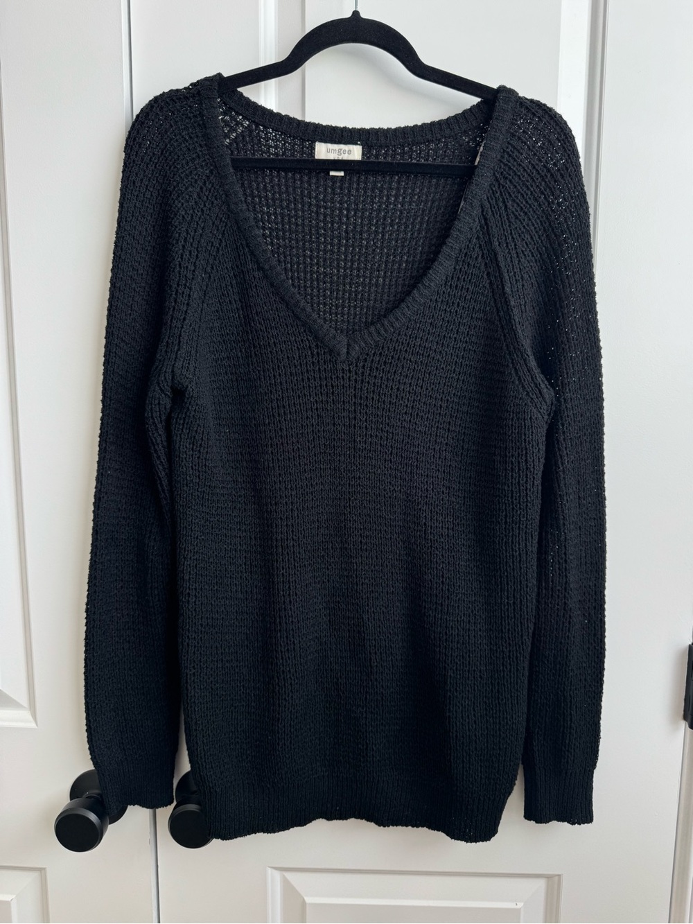 Umgee Black Loose Knit V-Neck Slouchy Sweater L